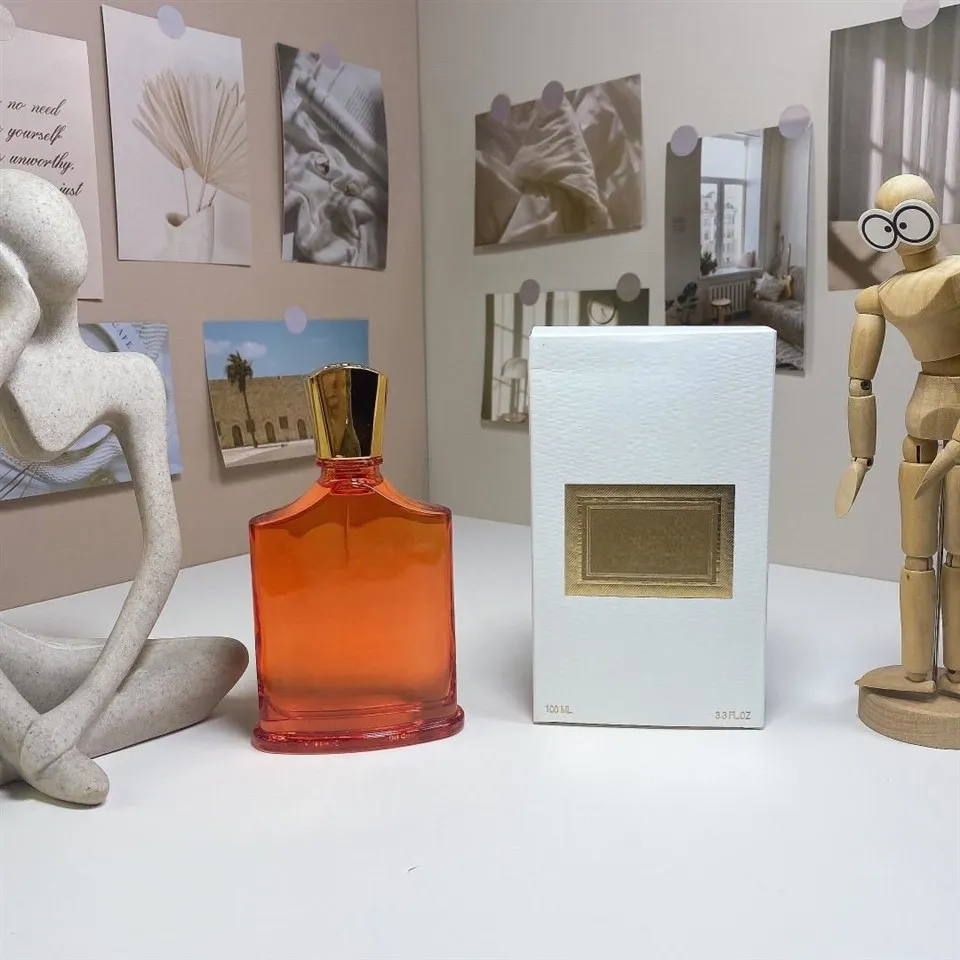 Fragrância amadeirada e couro